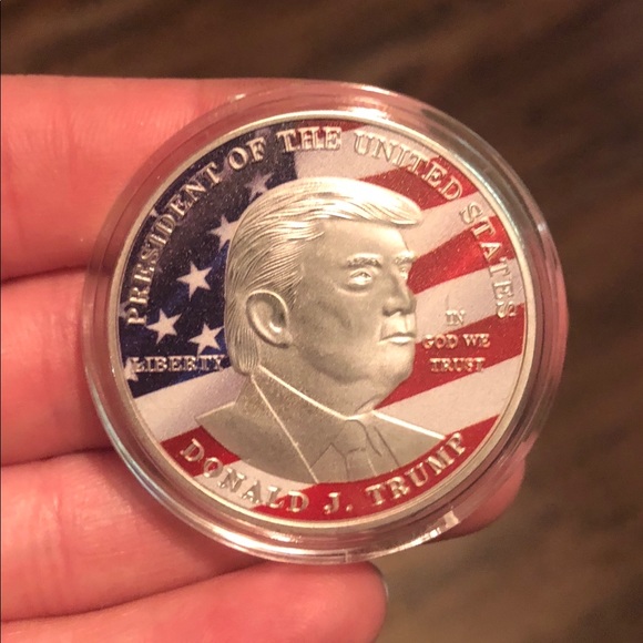 Donald Trump Silver Challenge Coin - Picture 6 of 6